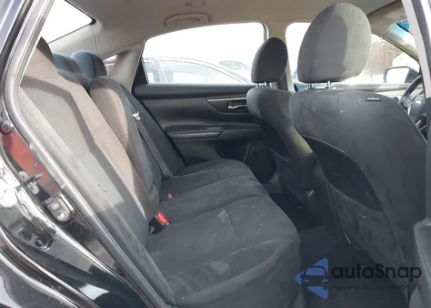 2015 Nissan Altima 2.5 S z USA, uszkodzony, nr VIN 1N4AL3AP8FN861212